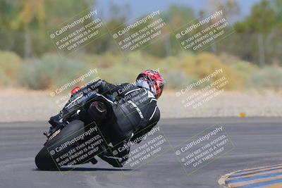 media/Sep-25-2023-Moto Forza (Mon) [[81ffa65e0a]]/B-C Group/Session 4 (Turn 2 Backside)/